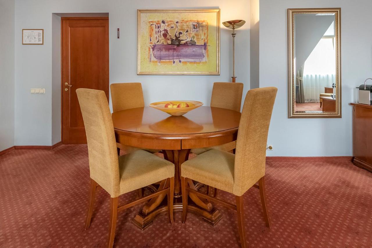 Grotthuss Boutique Hotel Vilnius Luaran gambar