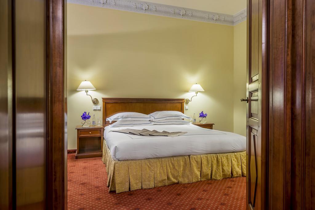 Grotthuss Boutique Hotel Vilnius Bilik gambar