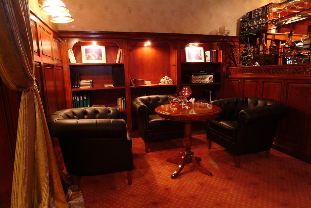 Grotthuss Boutique Hotel Vilnius Restoran gambar